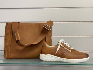 Handtasche und Schuh