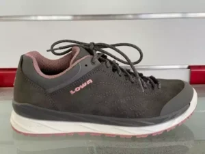 Damenschuh Lowa